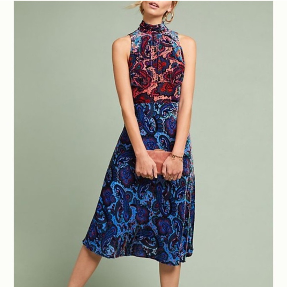 ANTHROPOLOGIE NWT Moulinette Soeurs Rumie Velvet midi Dress paisley pink blue